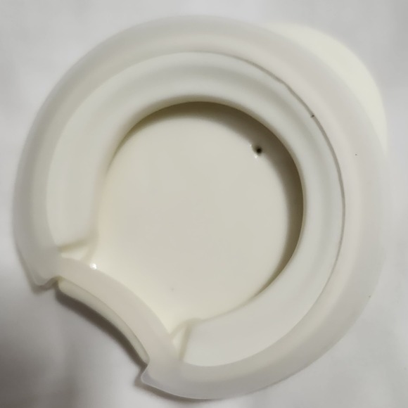 New Out Of Box Lenox Holly Holiday Ceramic Coffe Cup And Lid - Picture 8 of 9